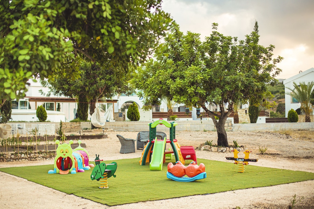 Latchi Escape Hotel and Suites 45/64