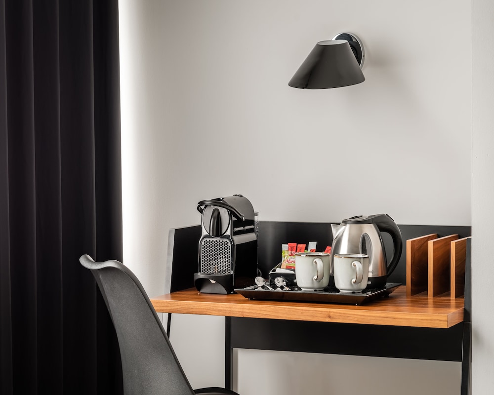 Cosmov Bilbao Hotel** 53/63