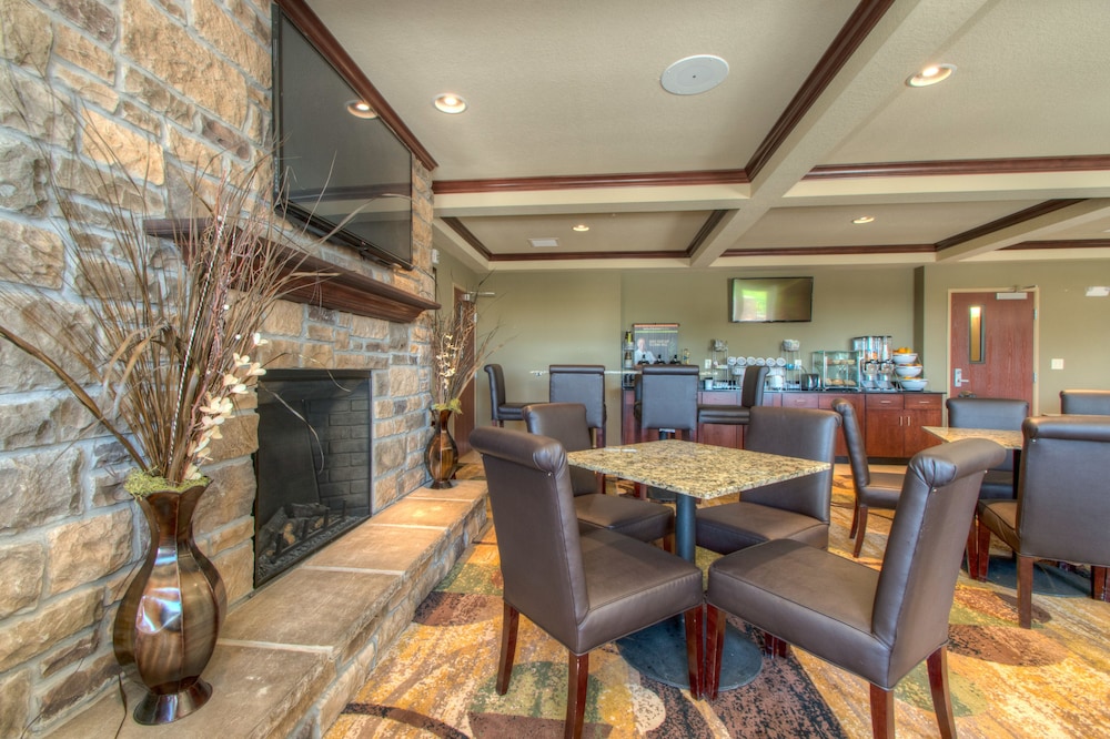 Cobblestone Inn And Suites Holyoke 28/37