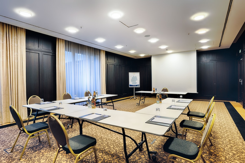 Welcome Parkhotel Euskirchen 46/50