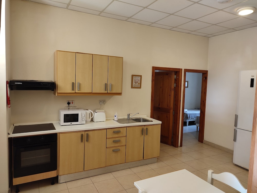 SC Club Village 6/50