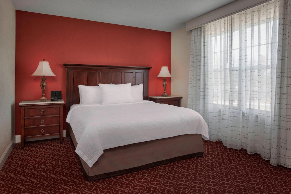 Residence Inn Saratoga Springs 3/30