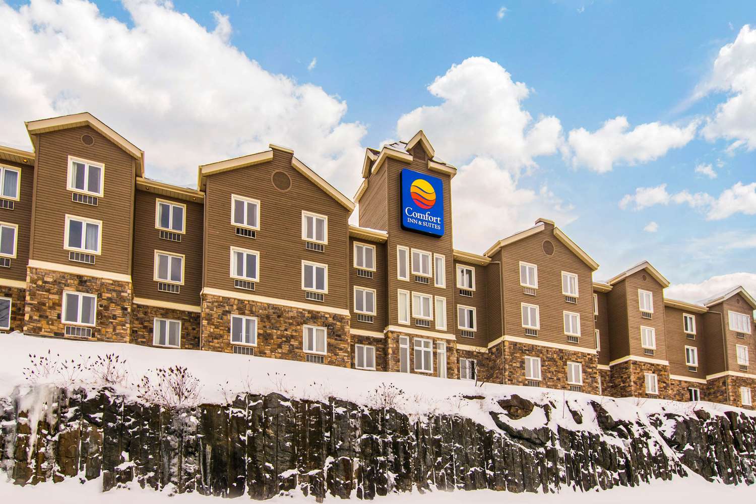 Comfort Inn & Suites Saint-Jerome 1/16