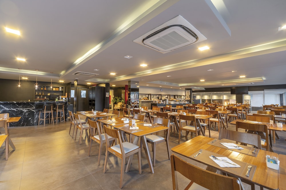 Hotel Laghetto Stilo Borges 42/49