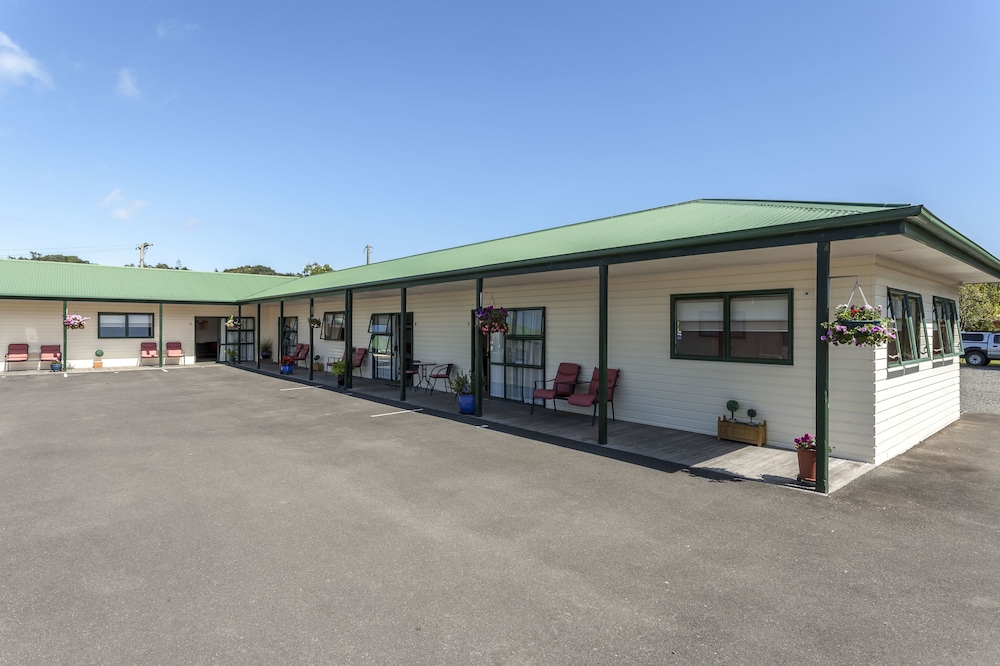Coromandel Court Motel 29/41