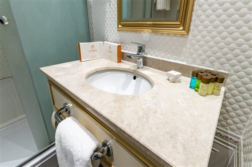 Superior, Double Bed, Valley View