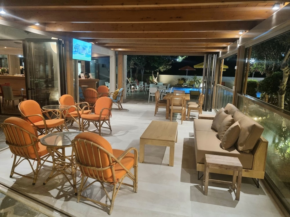 Arhodiko Hotel 54/72