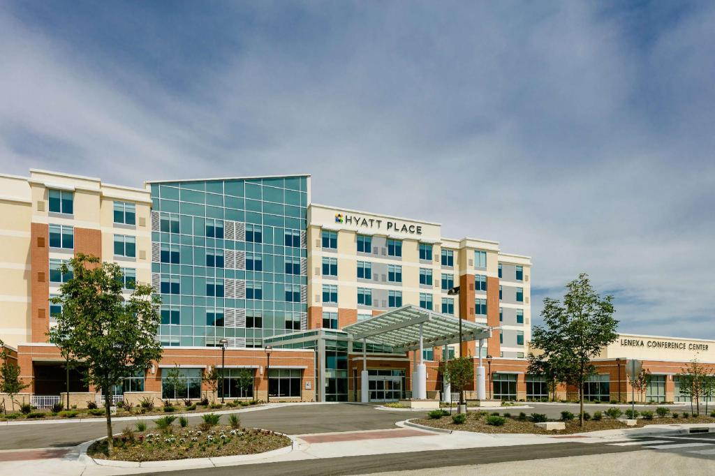 Hyatt Place Kansas City Lenexa City Center in LENEXA - KS