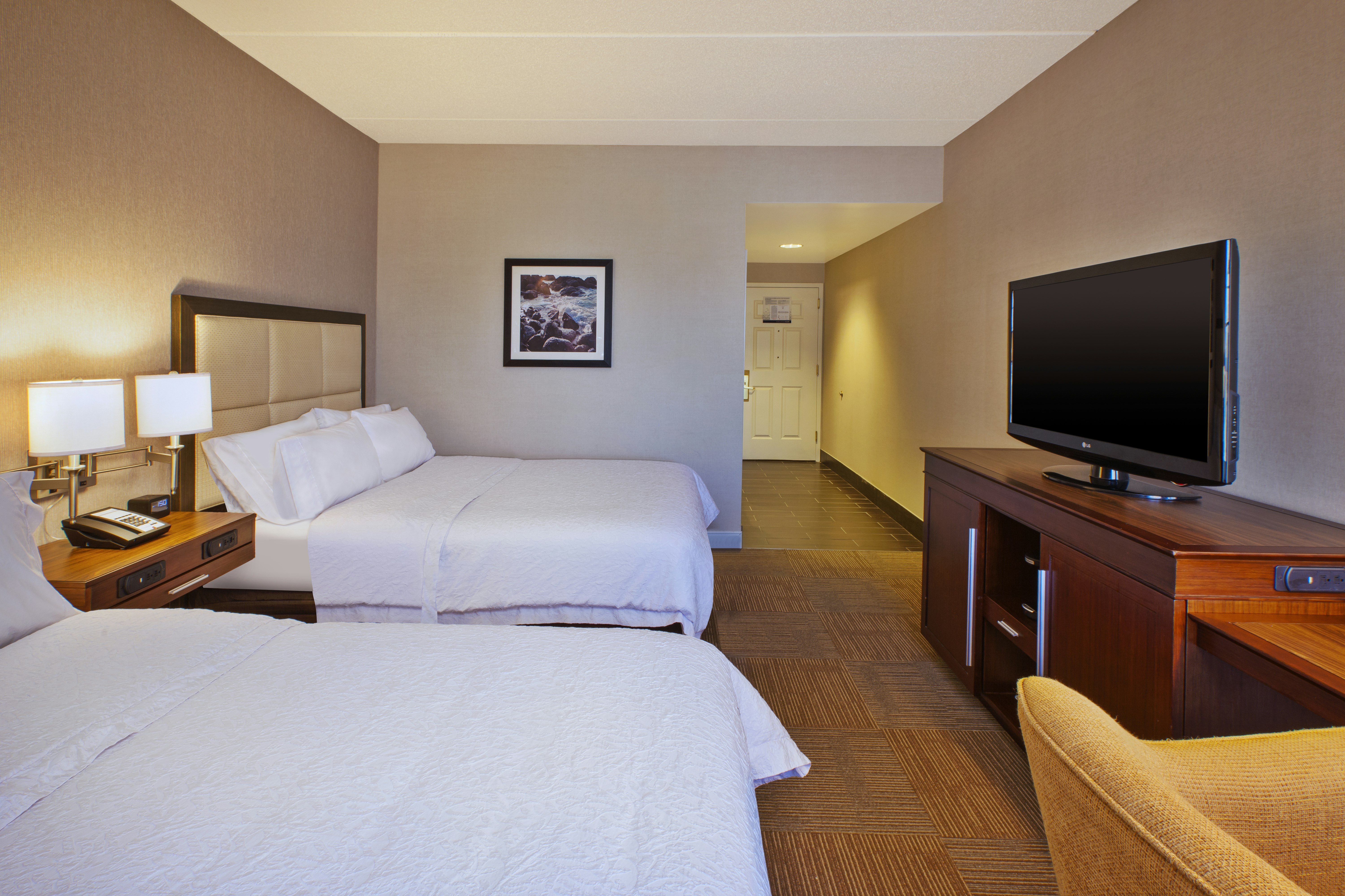 Hampton Inn Suites Providencew 12/42
