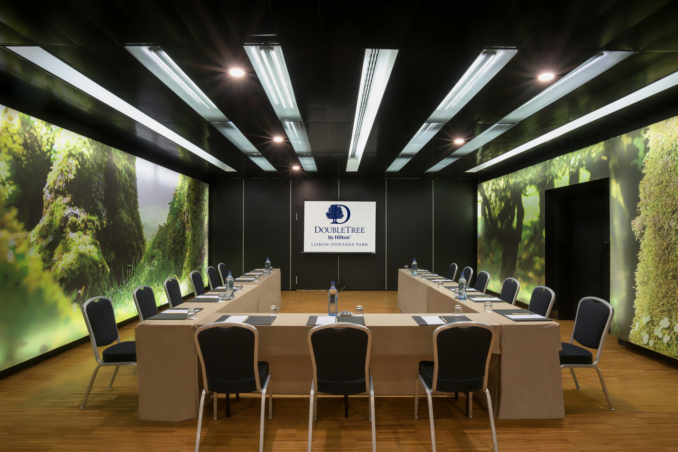 Doubletree By Hilton Lisbon Fontana Park 72/86