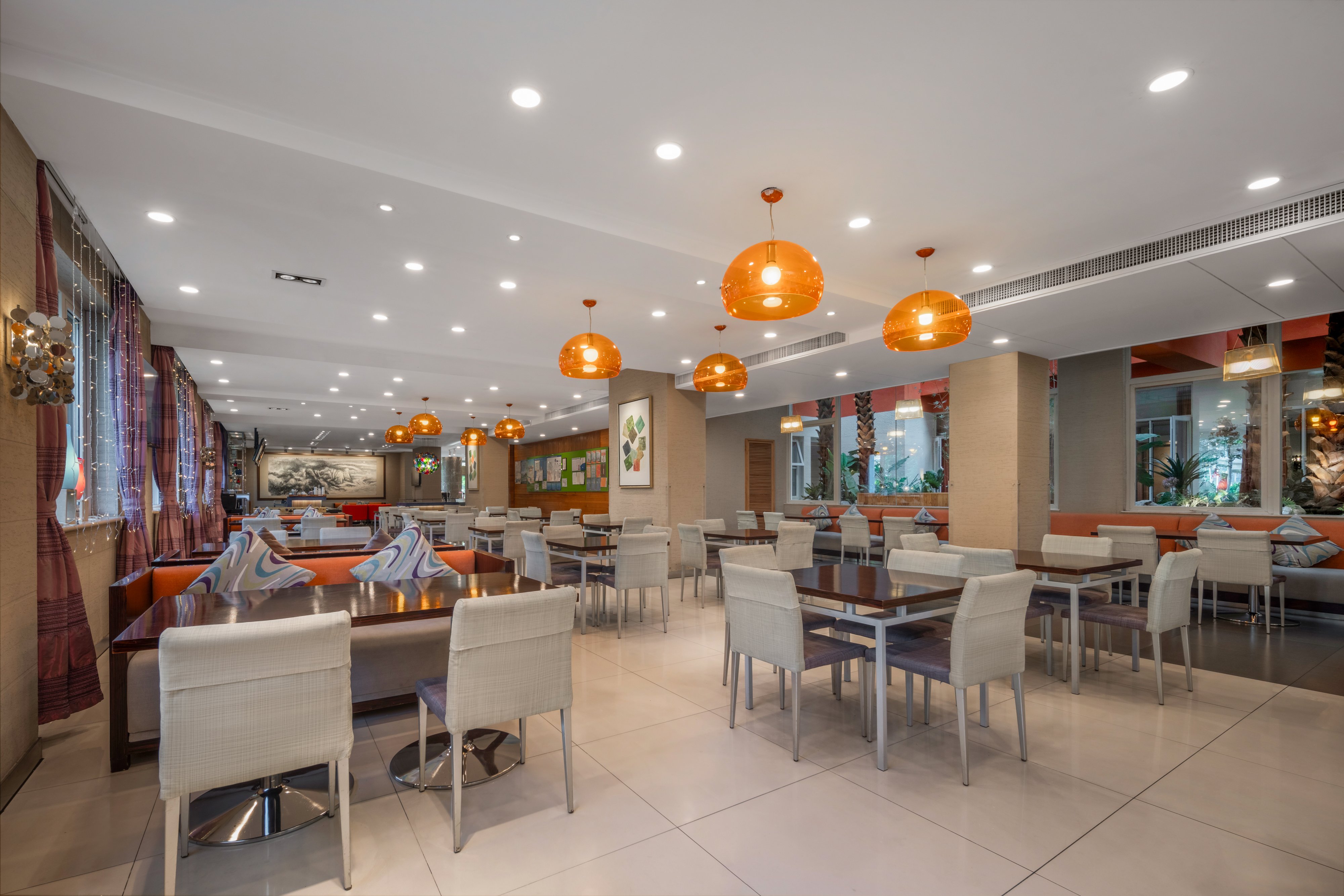Holiday Inn Express Beijing Shangdi 34/50