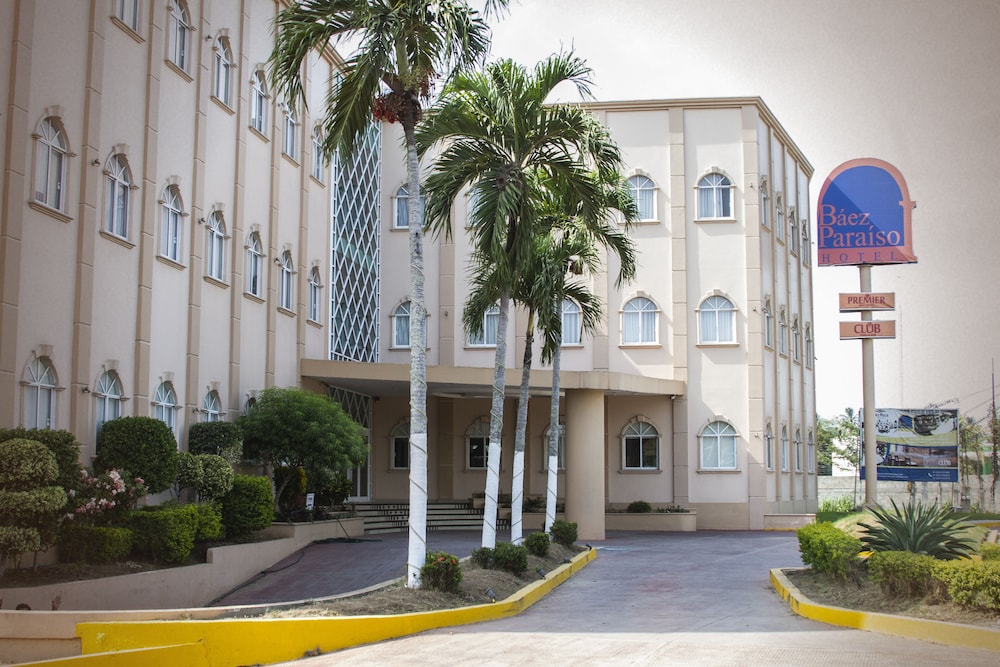 Hotel Baez Paraiso 58/59