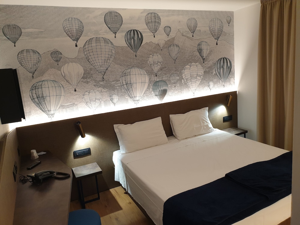 Hotel Patriarca 28/68
