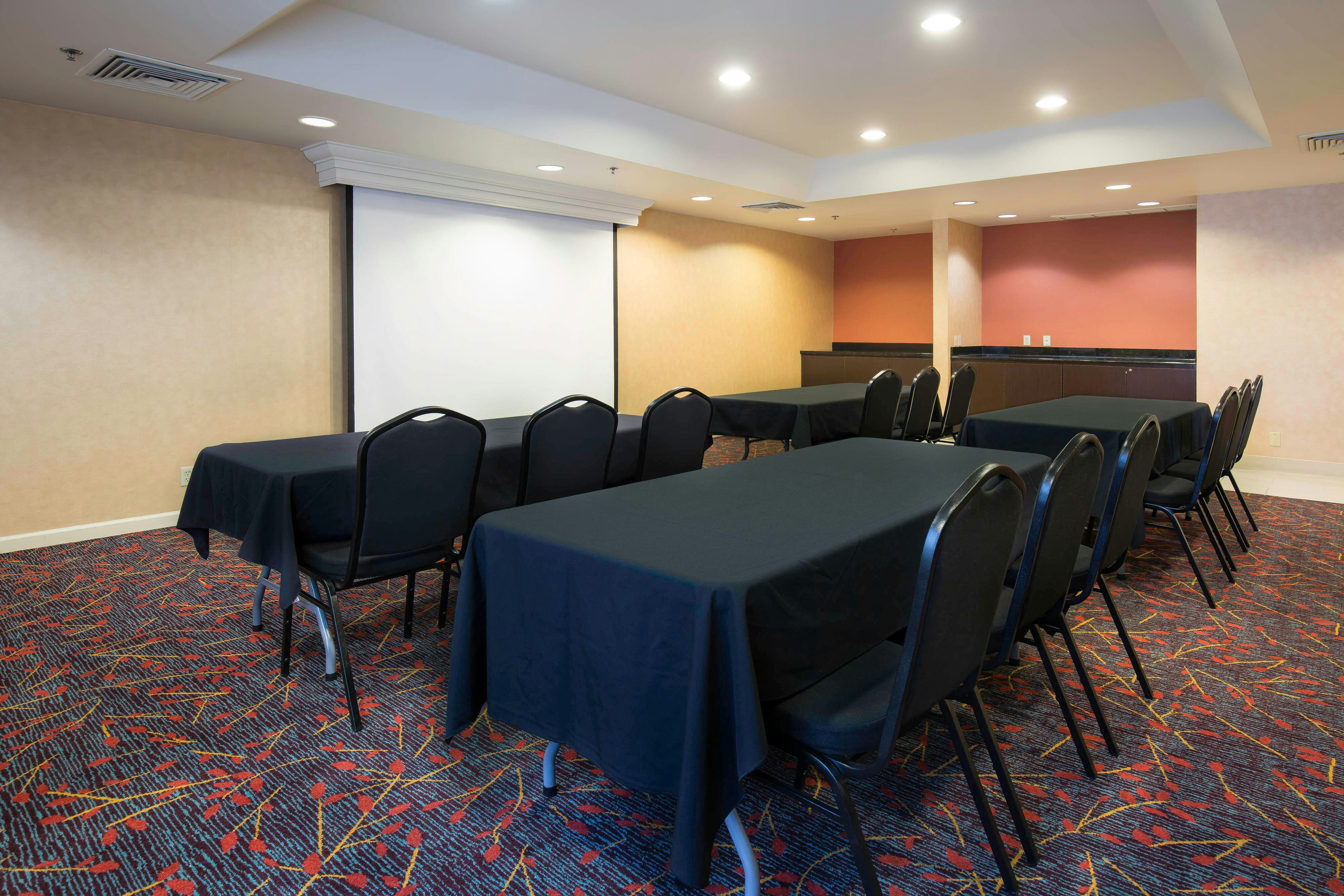 Residence Inn By Marriott Sacramento South Natomas 8/10