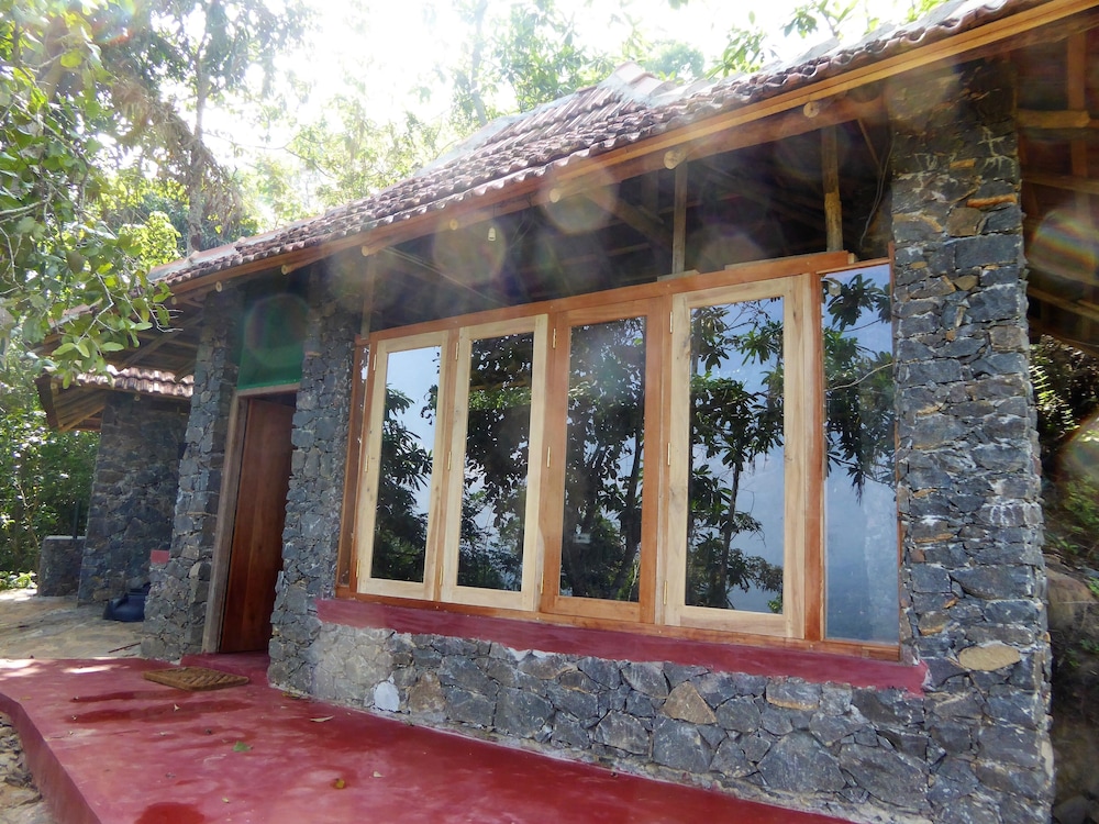 Kurulu Estate 3/50