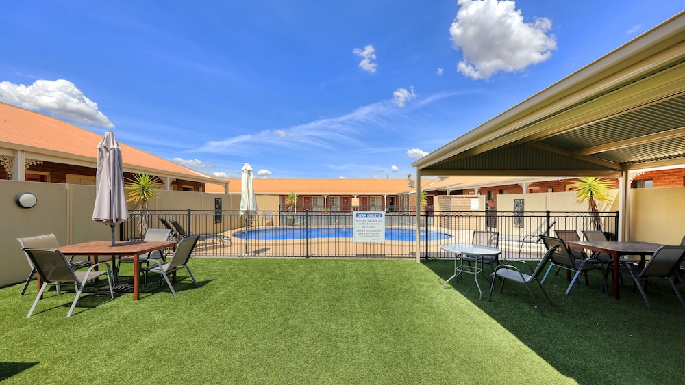 Top of the Town Motel Benalla 32/44