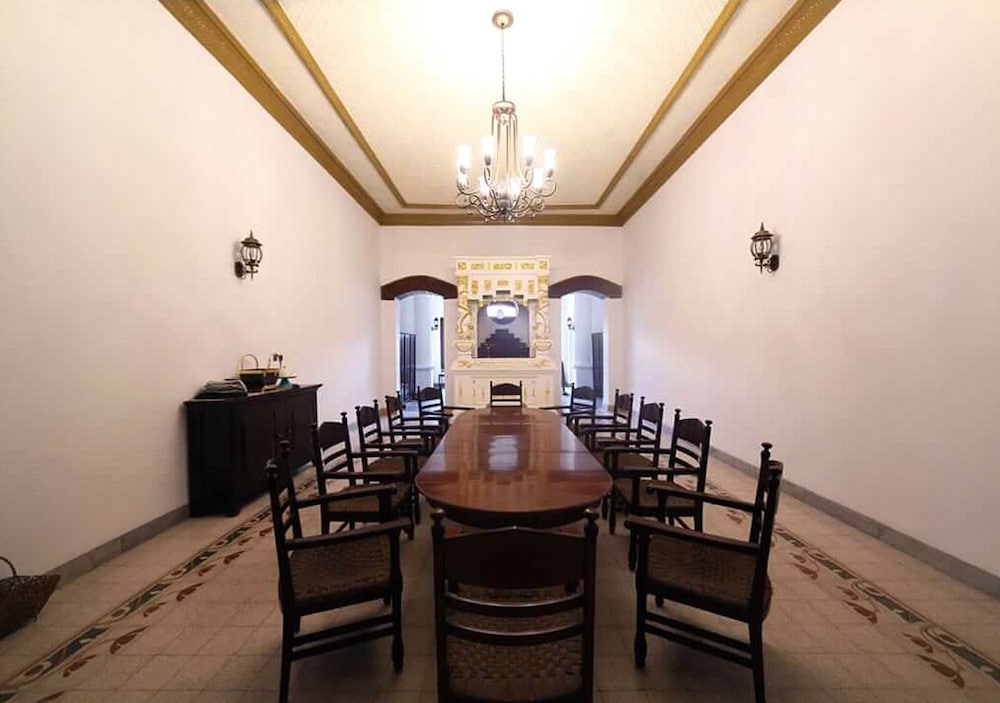 Daroessalam Hotel 32/49