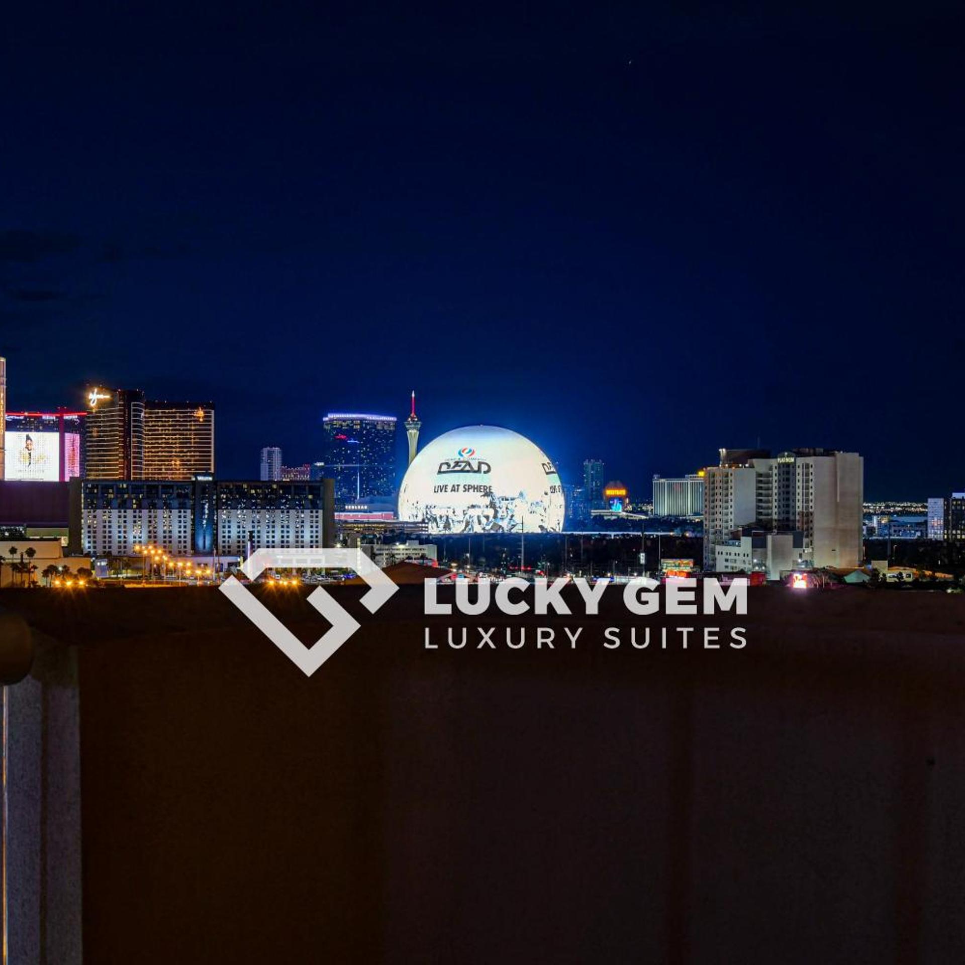 SPHERE VIEW - Signature MGM Resort Lucky Gem Penthouse & Luxury Suites 10817 3/49