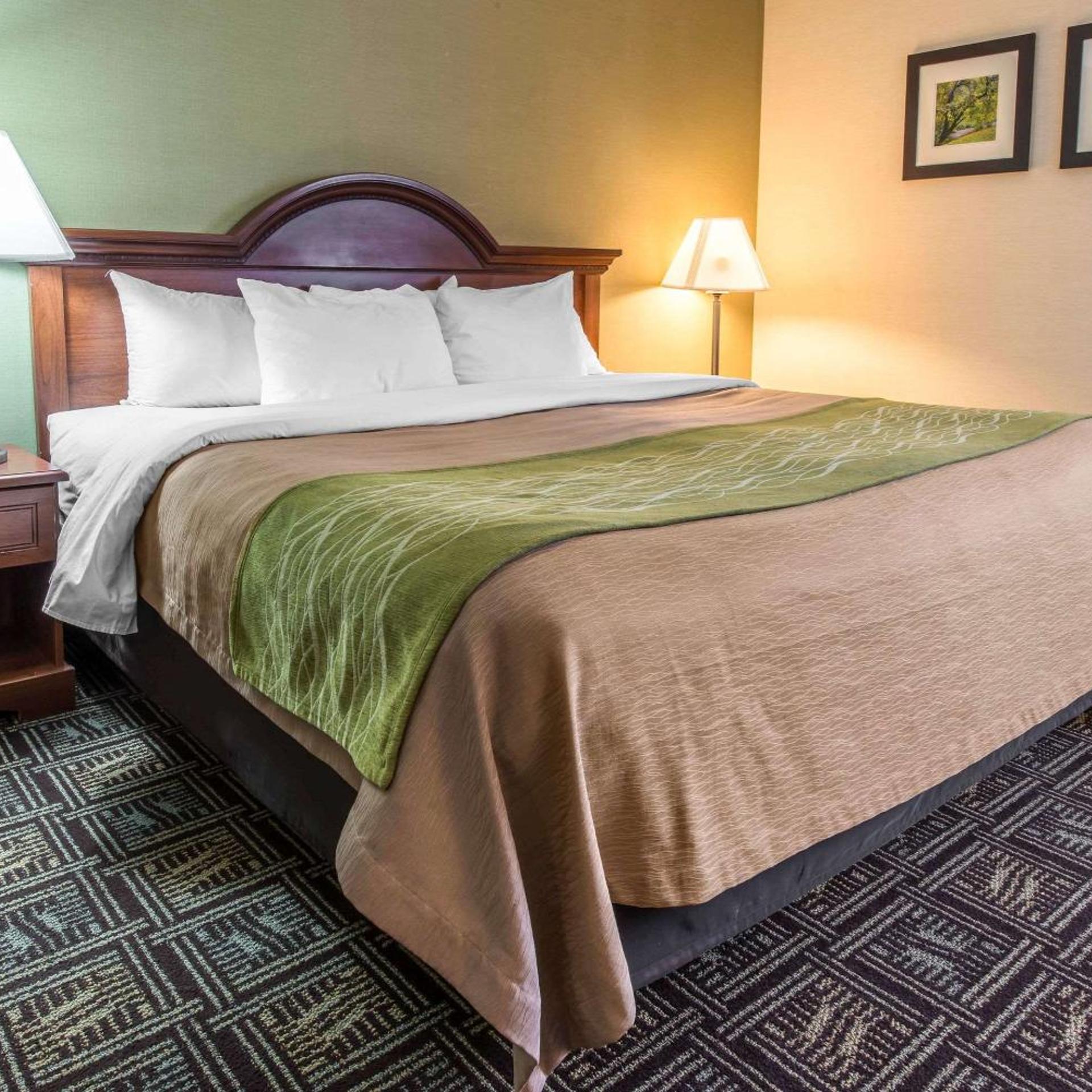 Upgrade, King Bed, Jetted Tub