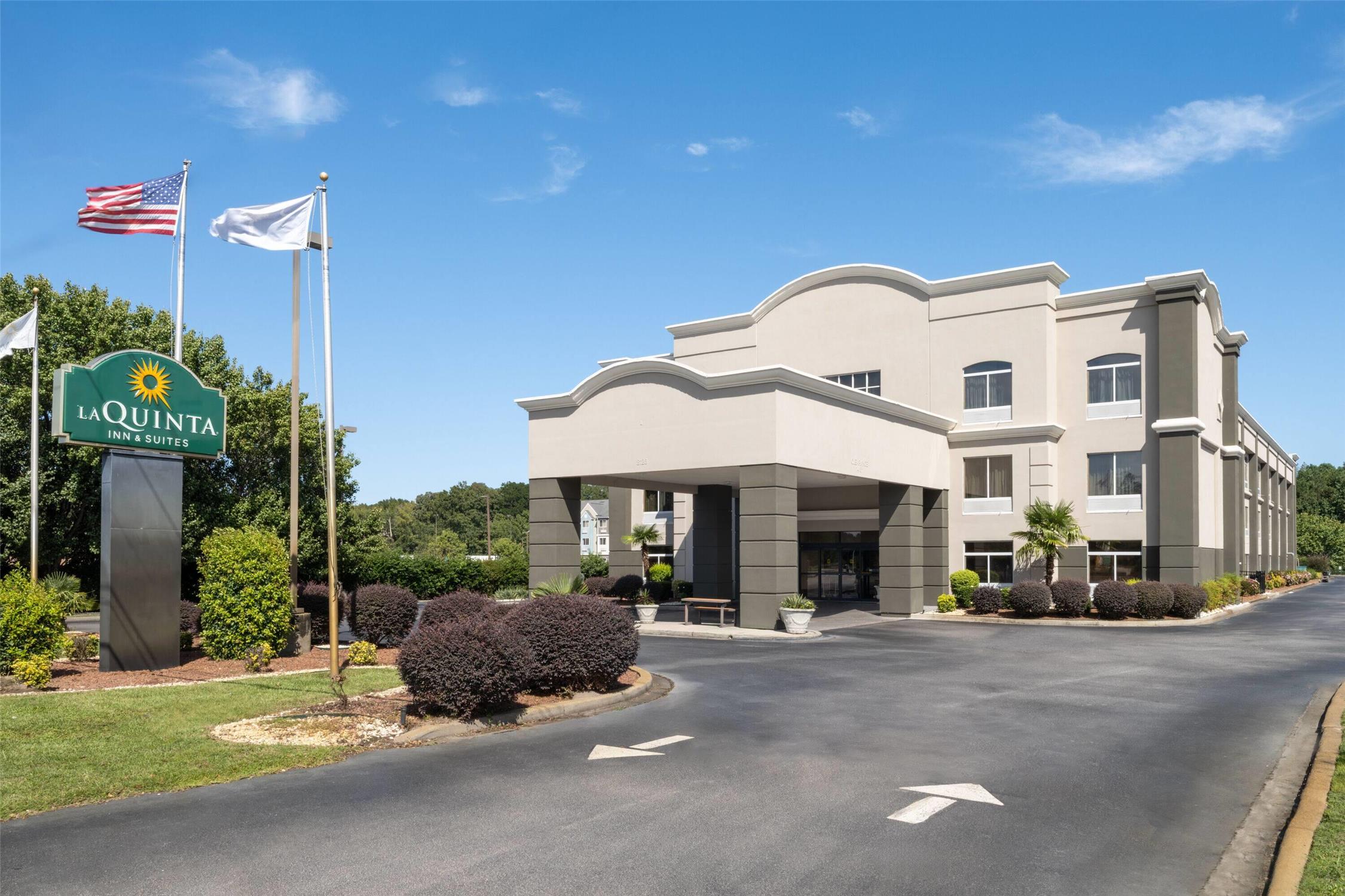La Quinta Inn and Suites by Wyndham Florence 40/47