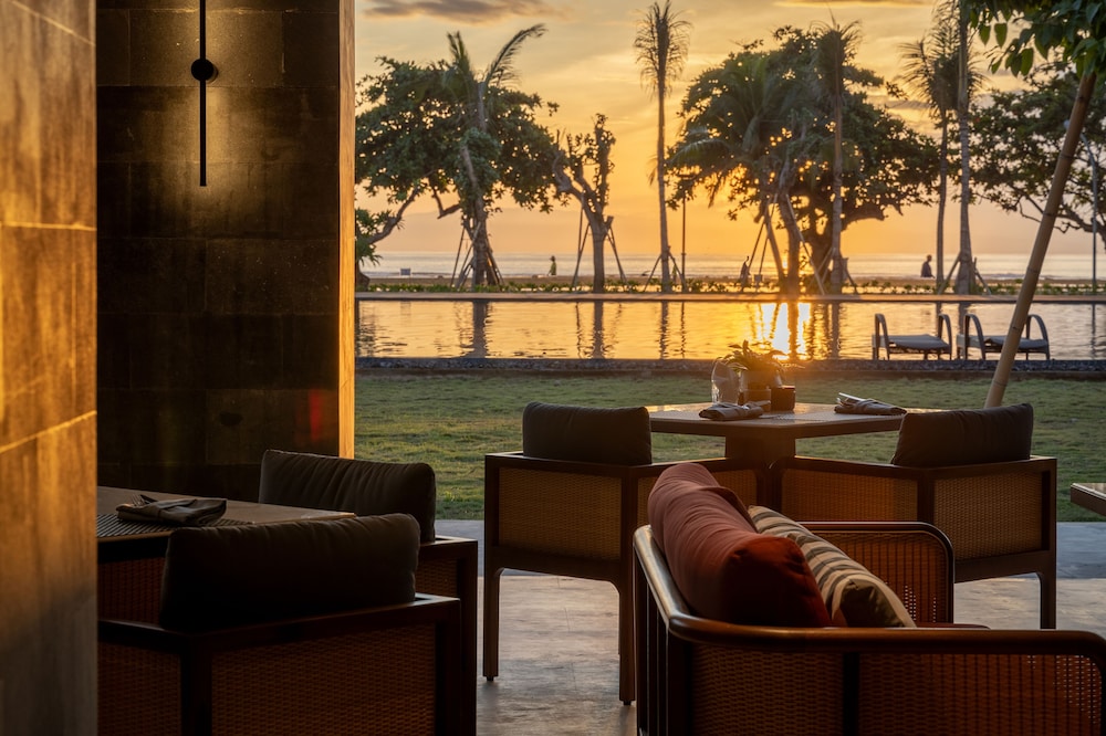 The Meru Sanur 27/49
