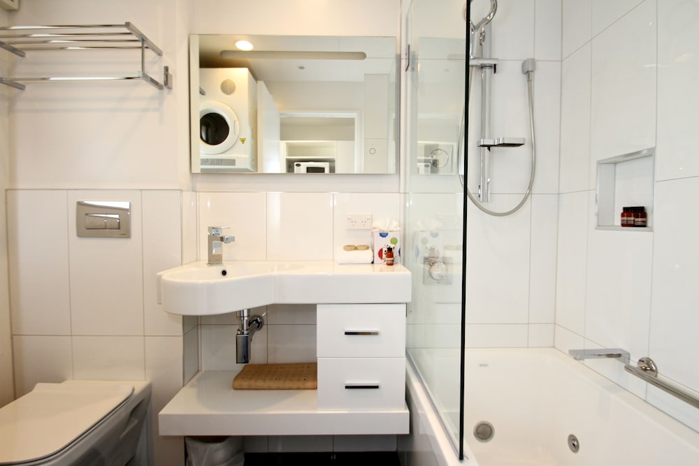 Delorenzo S Studio Apartments 15/72