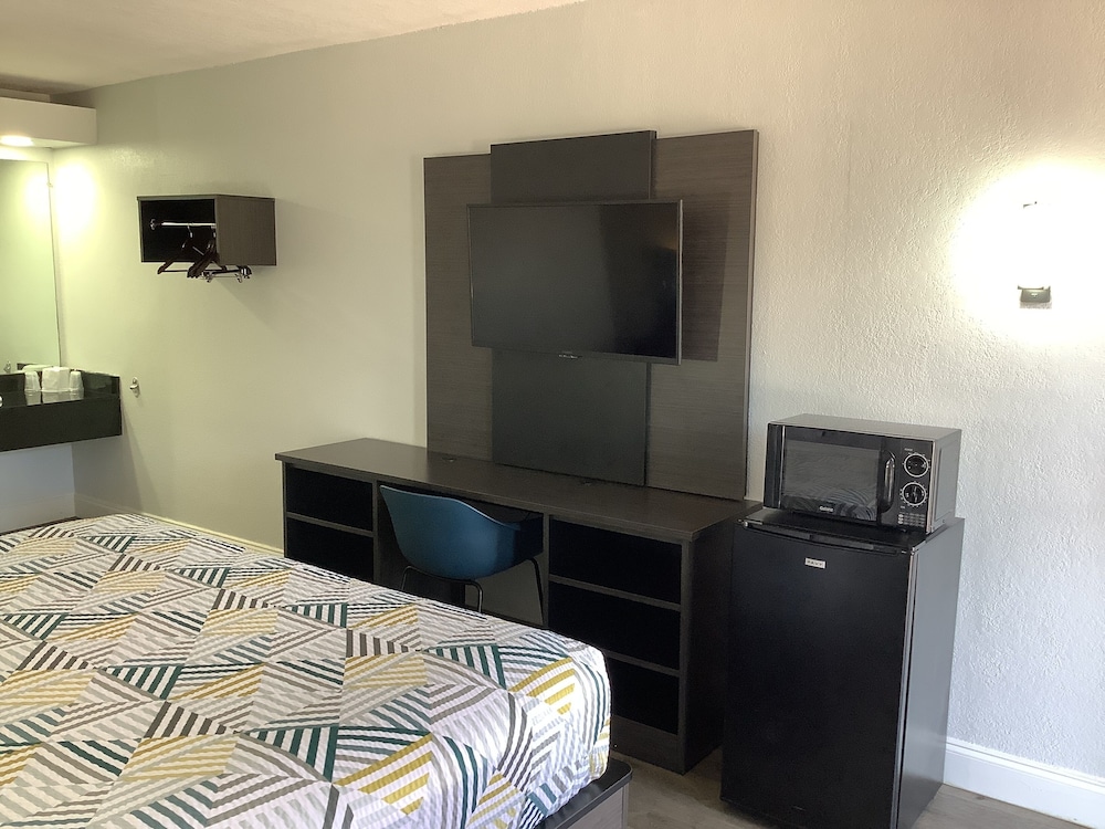 Motel6 Memphis, TN - East 41/53