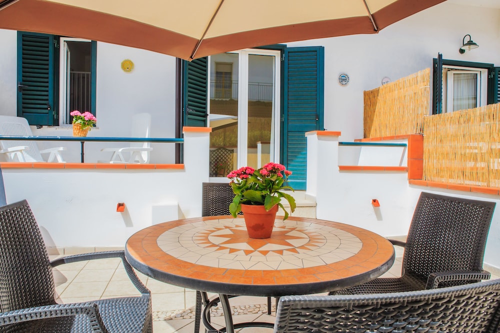 Villa Maredona Hotel 26/41