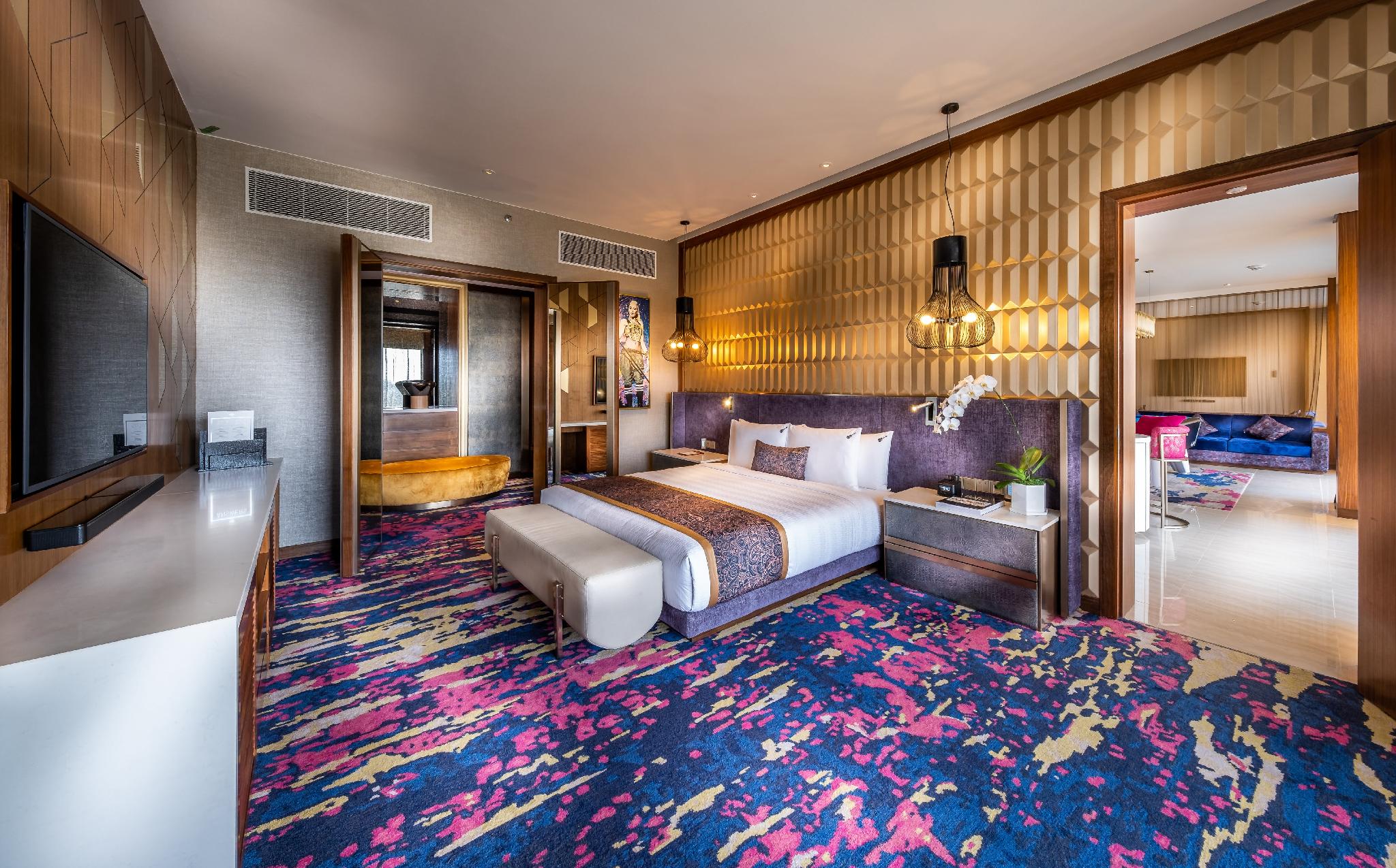 Rock Star, Suite