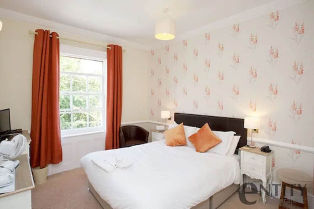 Woodlands Lodge Hotel 10/48