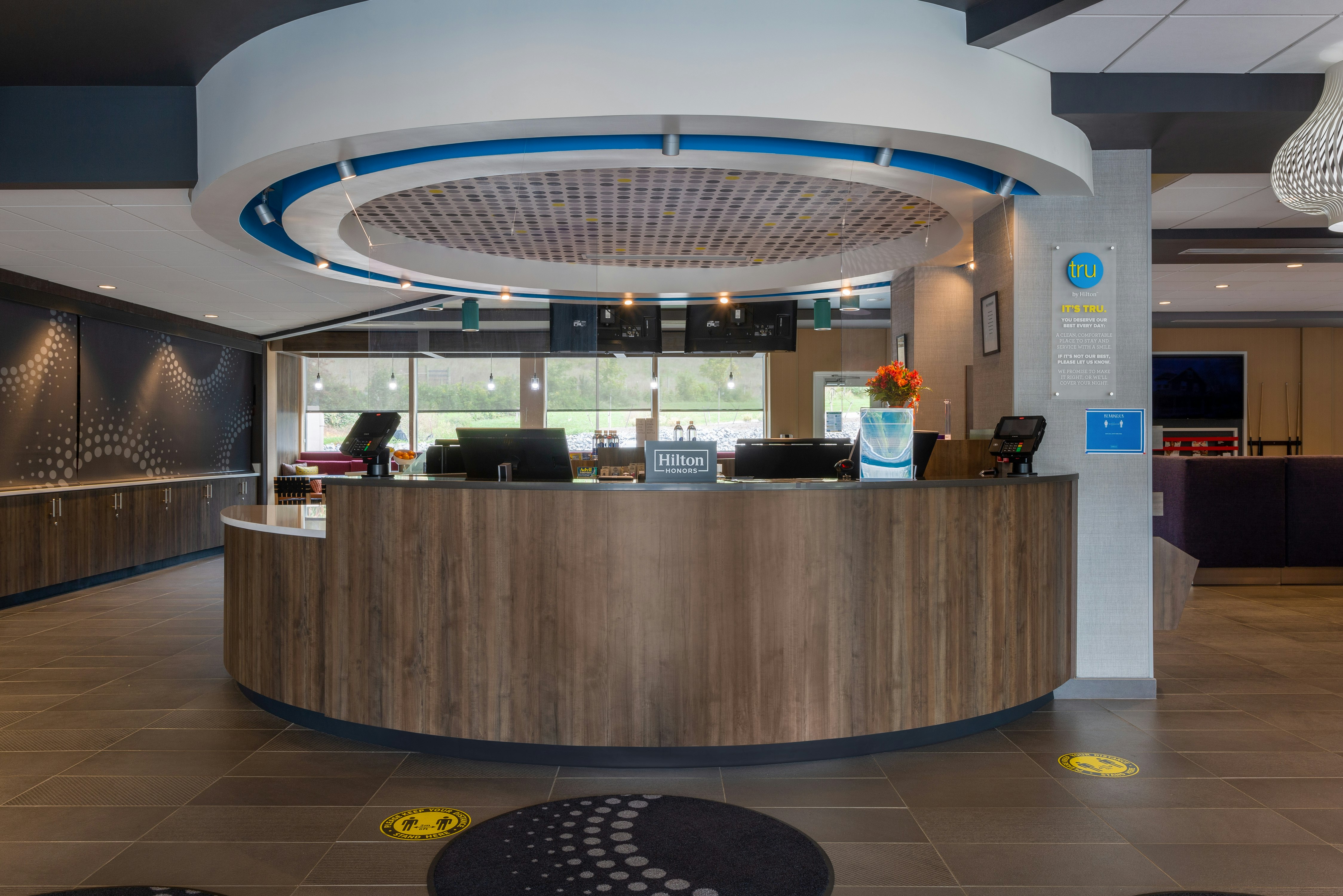 Lobby at TRU BY HILTON RADFORD VA, CHRISTIANSBURG - VA