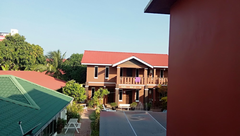 Dlima Beach Inn 39/66