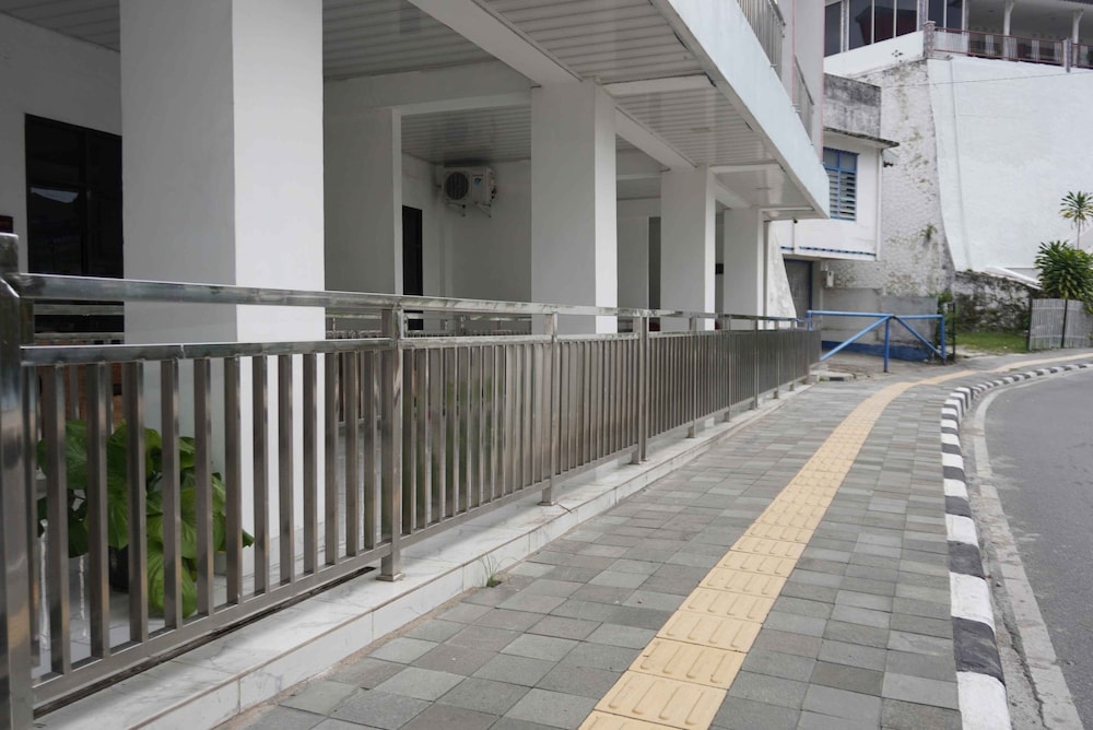 Grand Tamaro Hotel Parapat 38/49