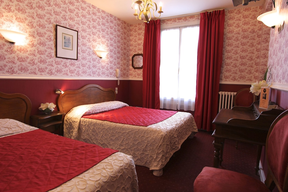 Hôtel Chopin 31/65