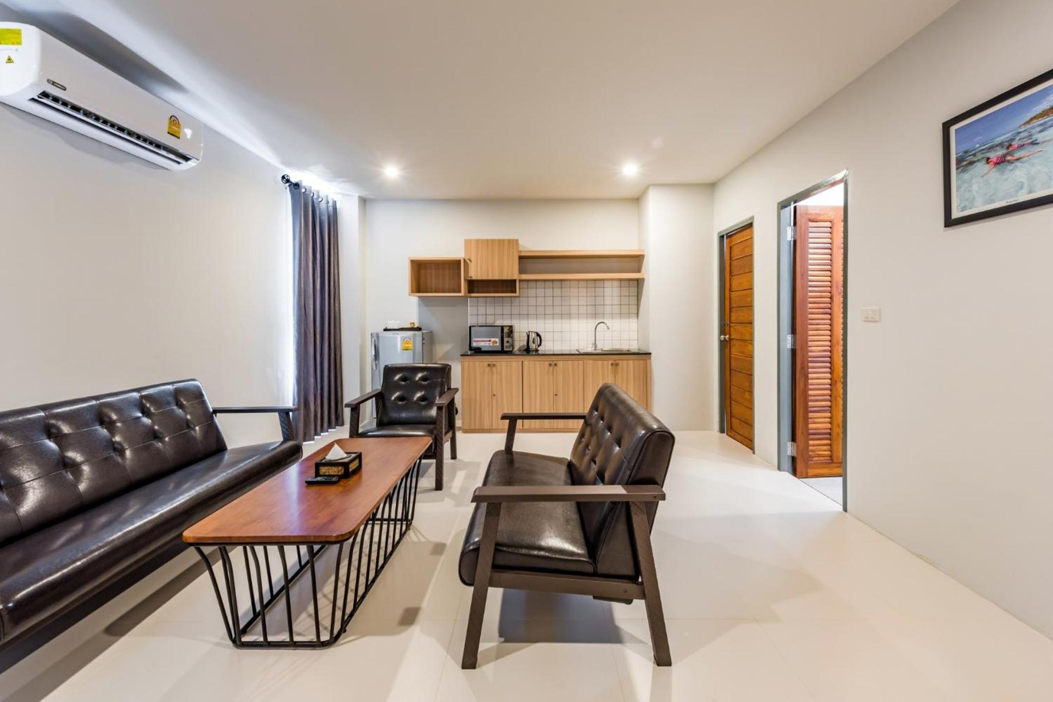 Phuket Marine Poshtel 84/100