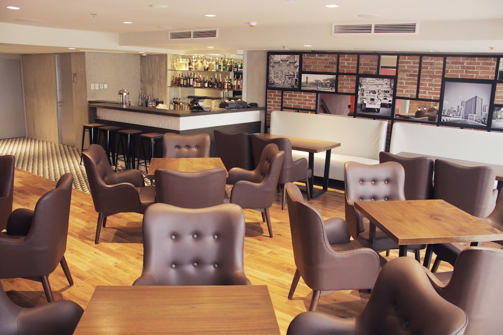 B Hotel Quezon City 14/39