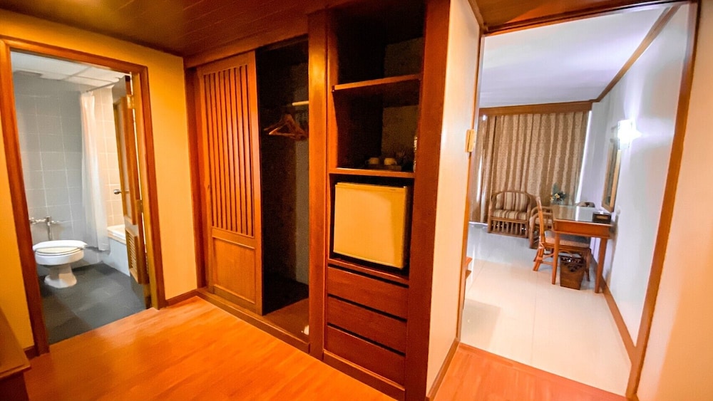 K Park Grand Hotel 57/76