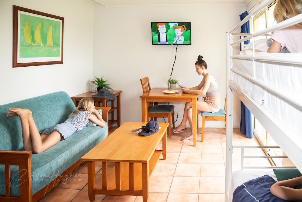 Mackay Seabreeze Apartments 26/51