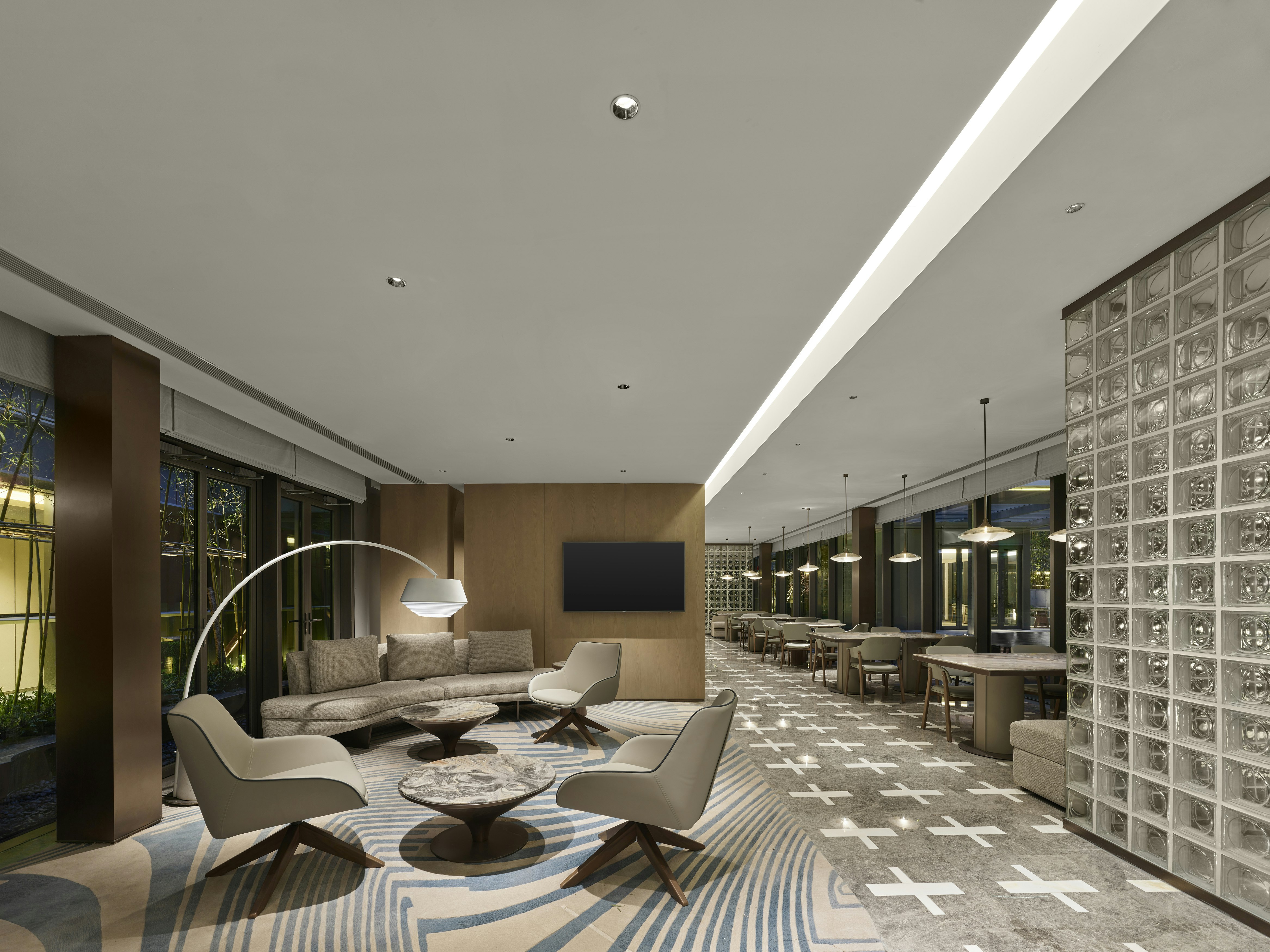 Hilton Shanghai Hongqiao International Airport 51/73