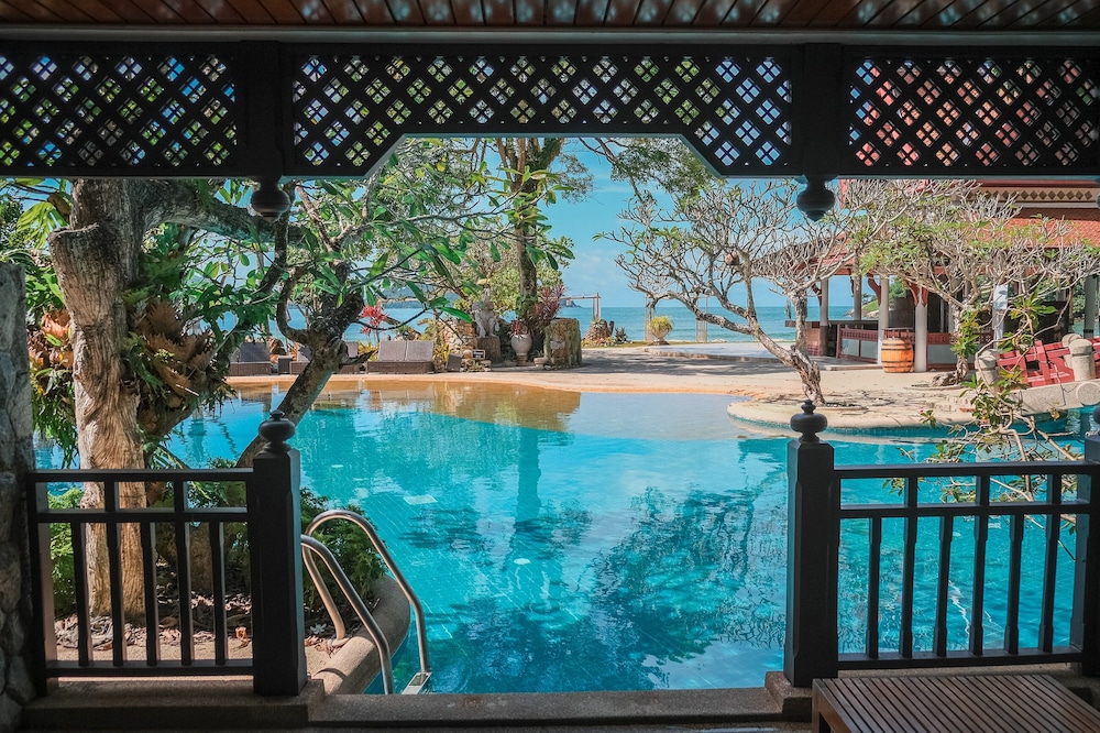 Thavorn Beach Village Phuket Resort and Spa 39/66