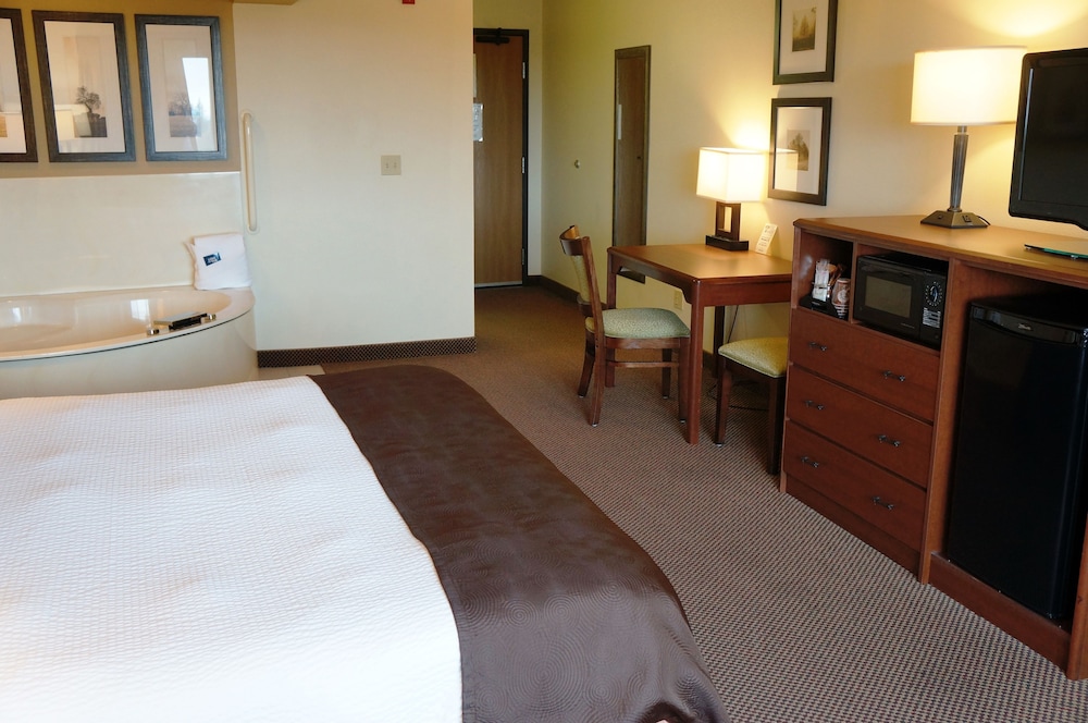 Americinn By Wyndham Two Harbors Near Lake Superior 19/37