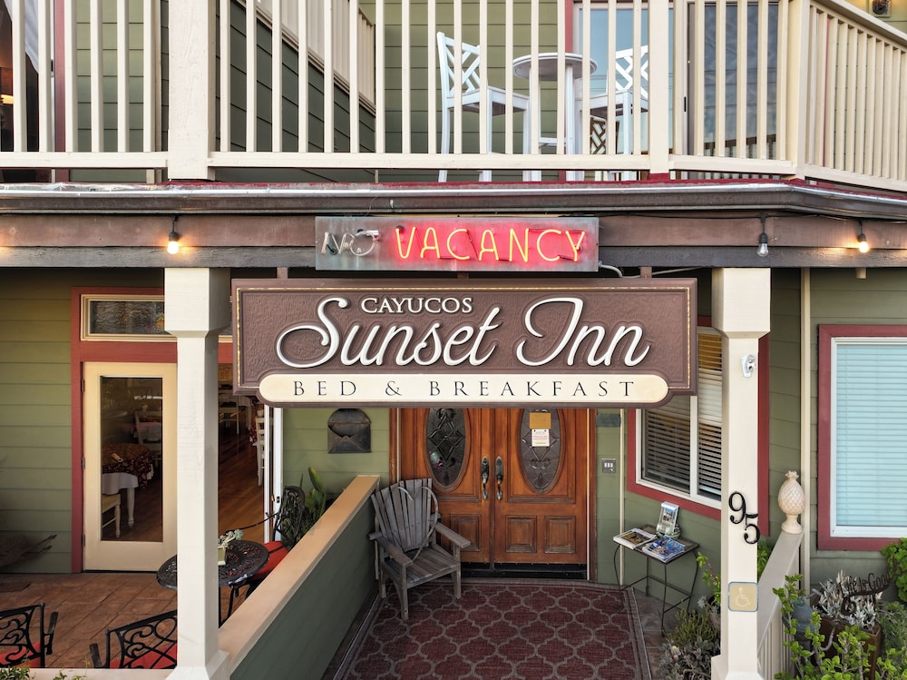 Cayucos Sunset Inn Bed and Breakfast 1/50
