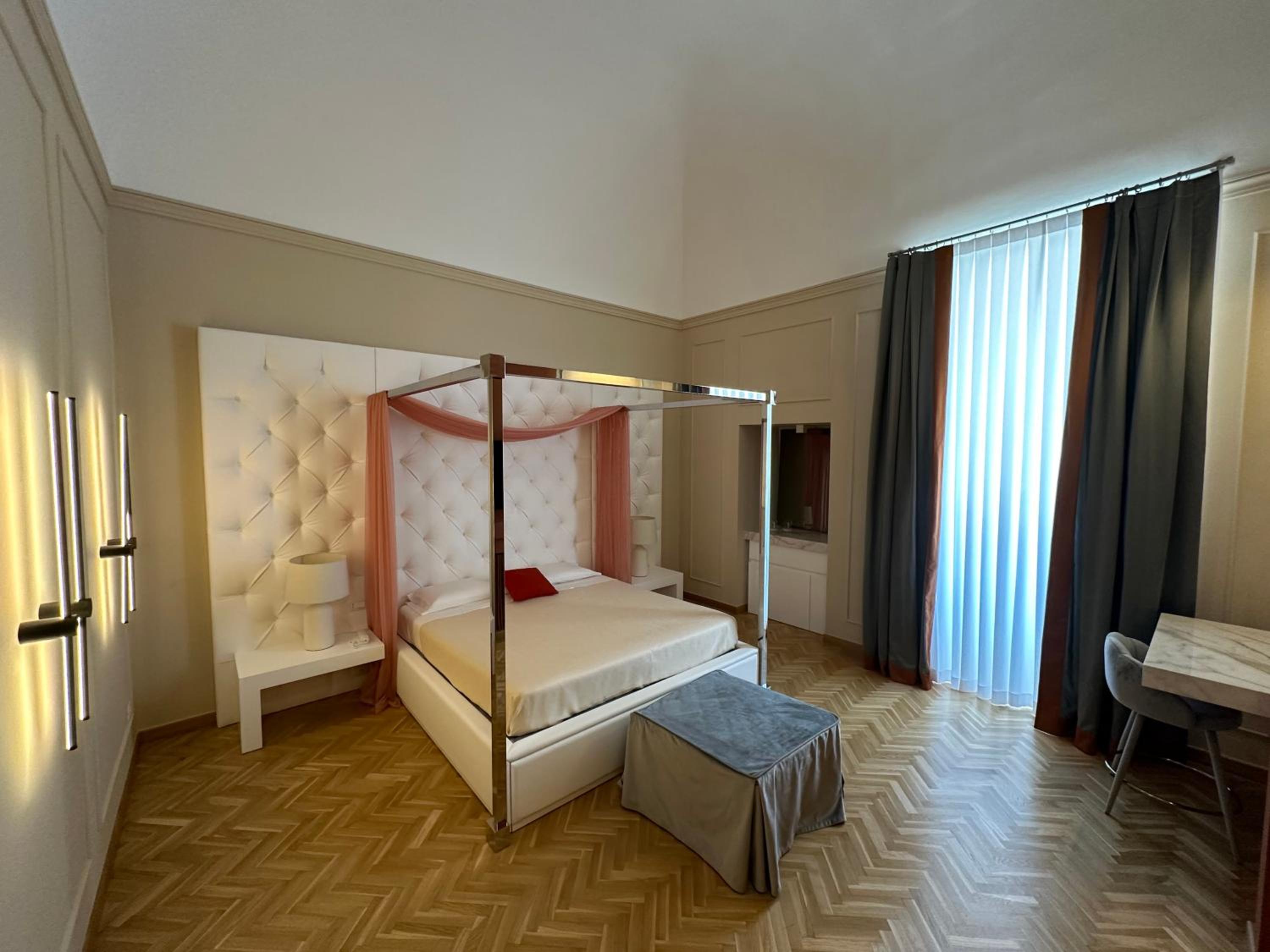 Palazzo Bonomi 8/50