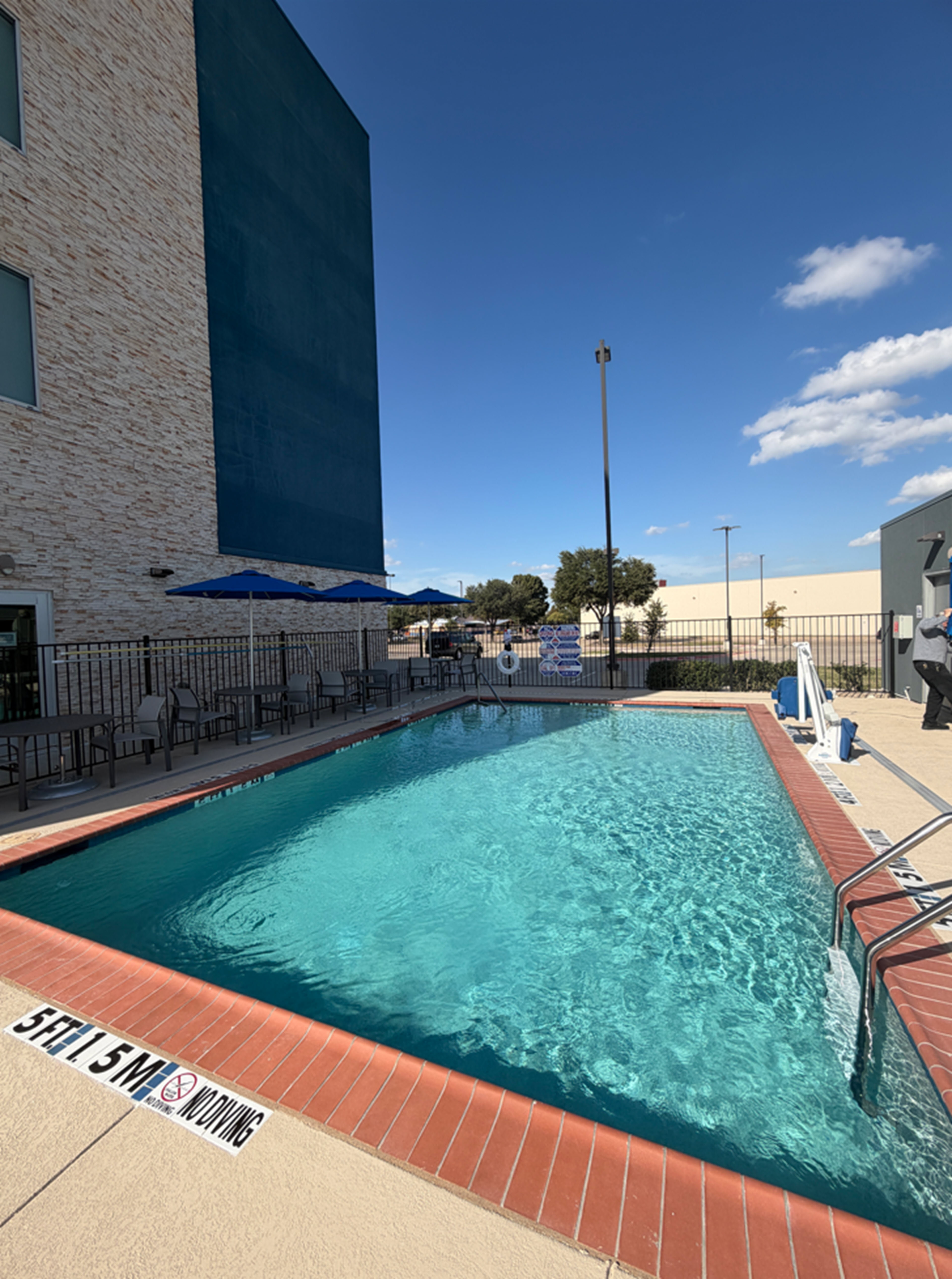 Holiday Inn Express & Suites - Dallas Plano North, an IHG Hotel 19/37