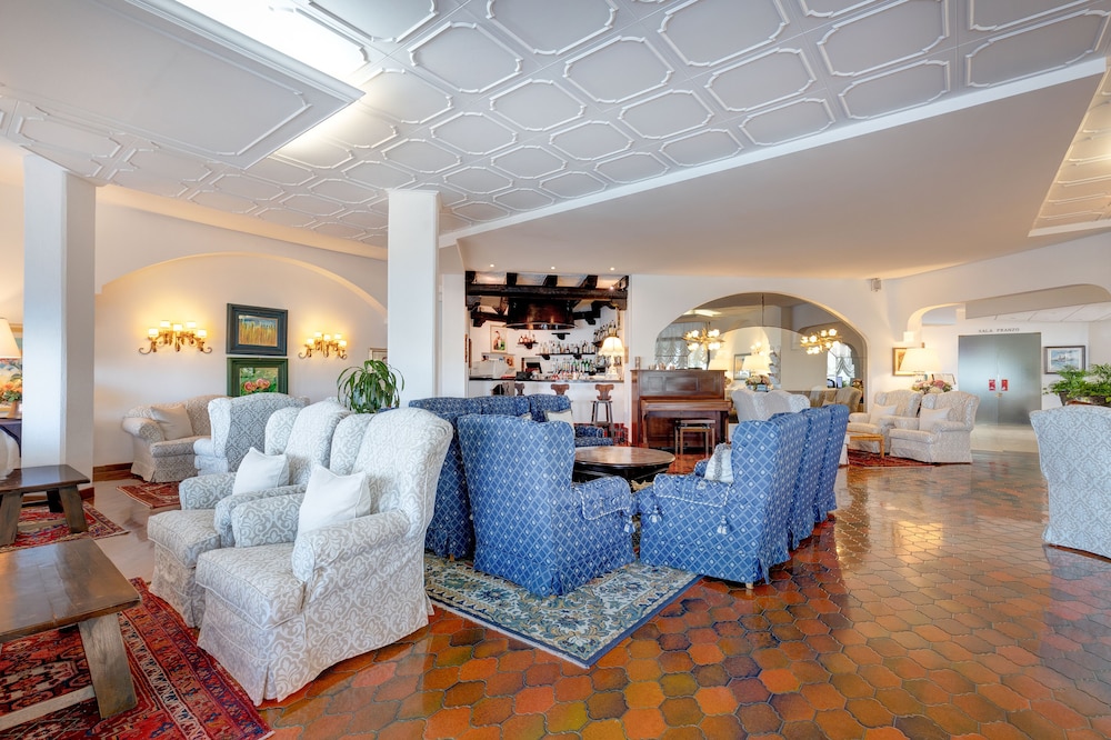 Hotel Cavalieri Palace 72/90