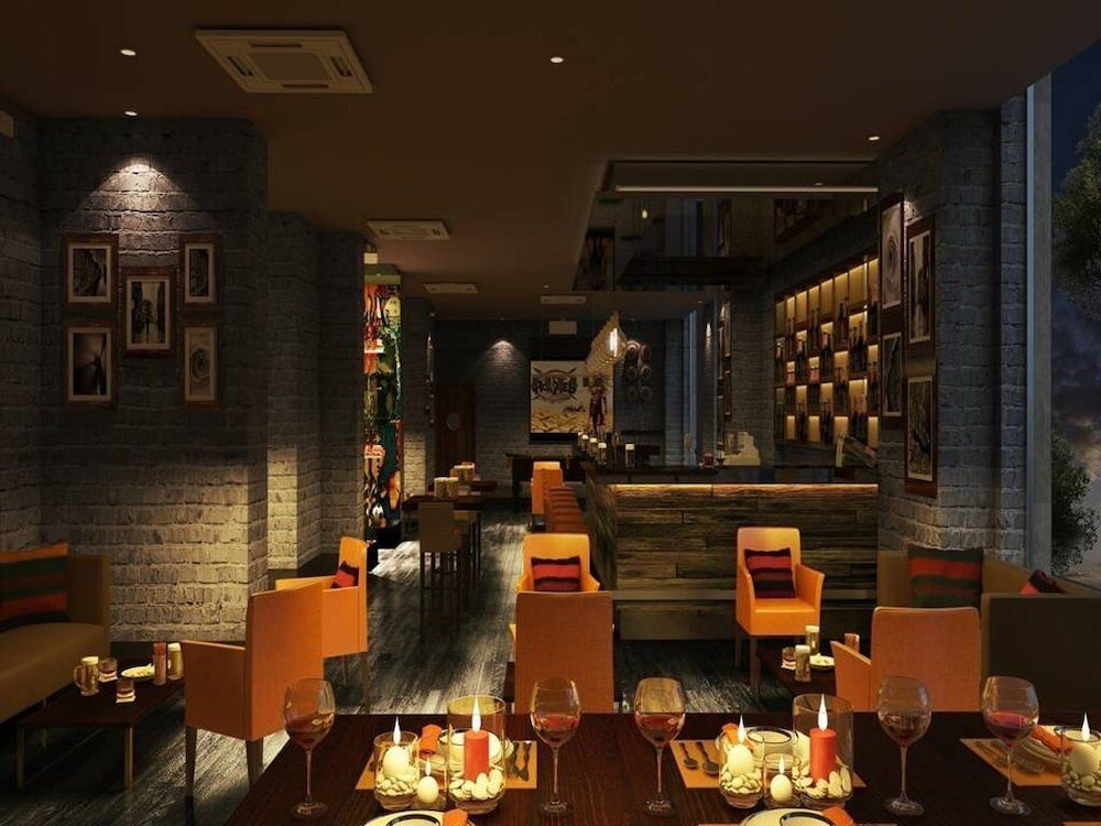 Lemon Tree Hotel Gachibowli Hyderabad 49/64