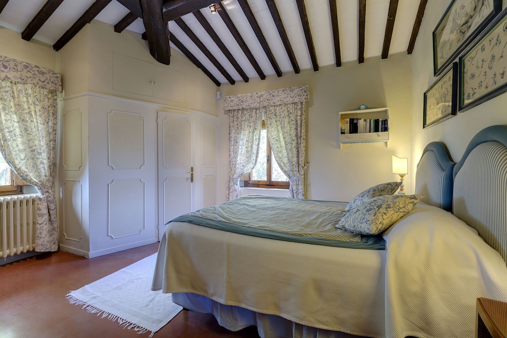 Villa Le Barone 13/50