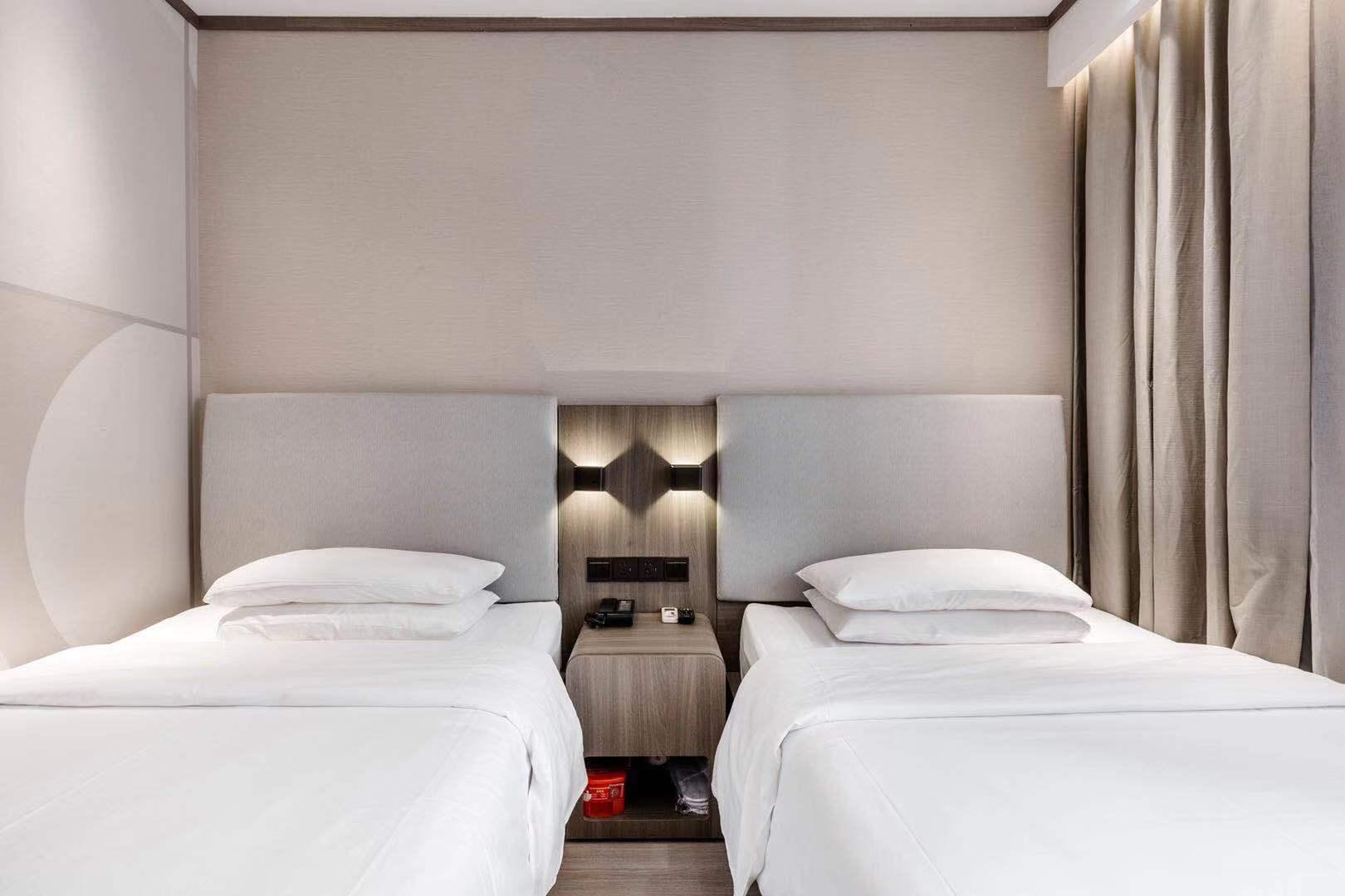Hanting Hotel (Shenzhen Huaqiang Center Park) 10/28