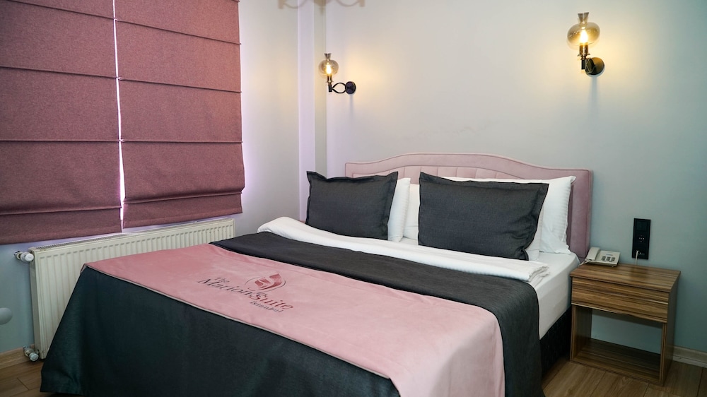 Hotel the Marions Suite 18/85