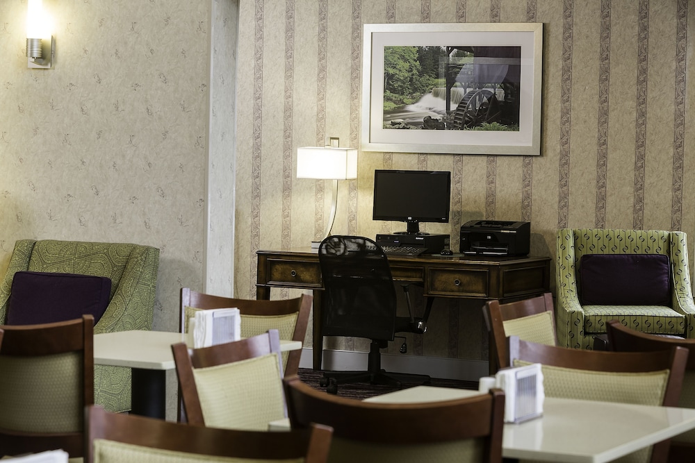 Smart Suites, an Ascend Collection Hotel 47/50